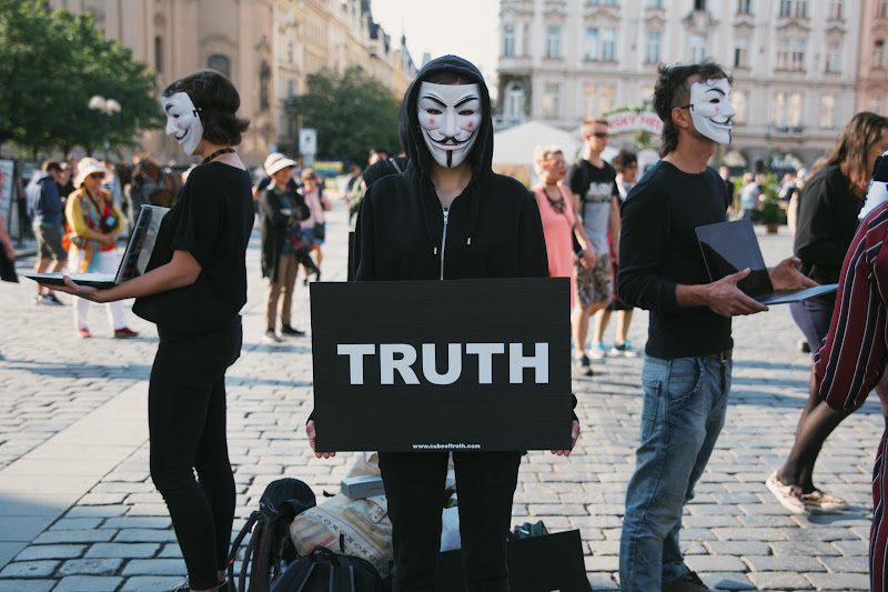 Activists Stood In AV Cube Of Truth